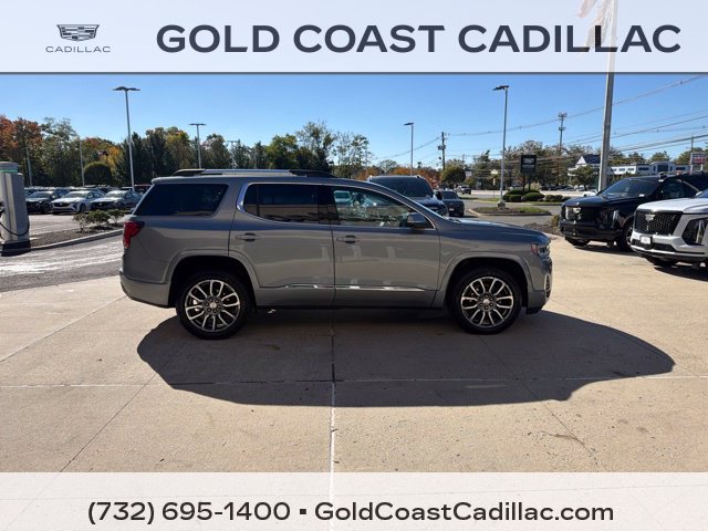 Used 2023 GMC Acadia Denali w/ Denali Technology Package AWD/4WD image 4
