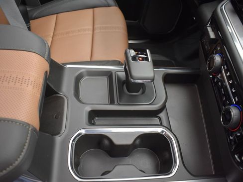 New 2025 Chevrolet Silverado 1500 High Country image 32