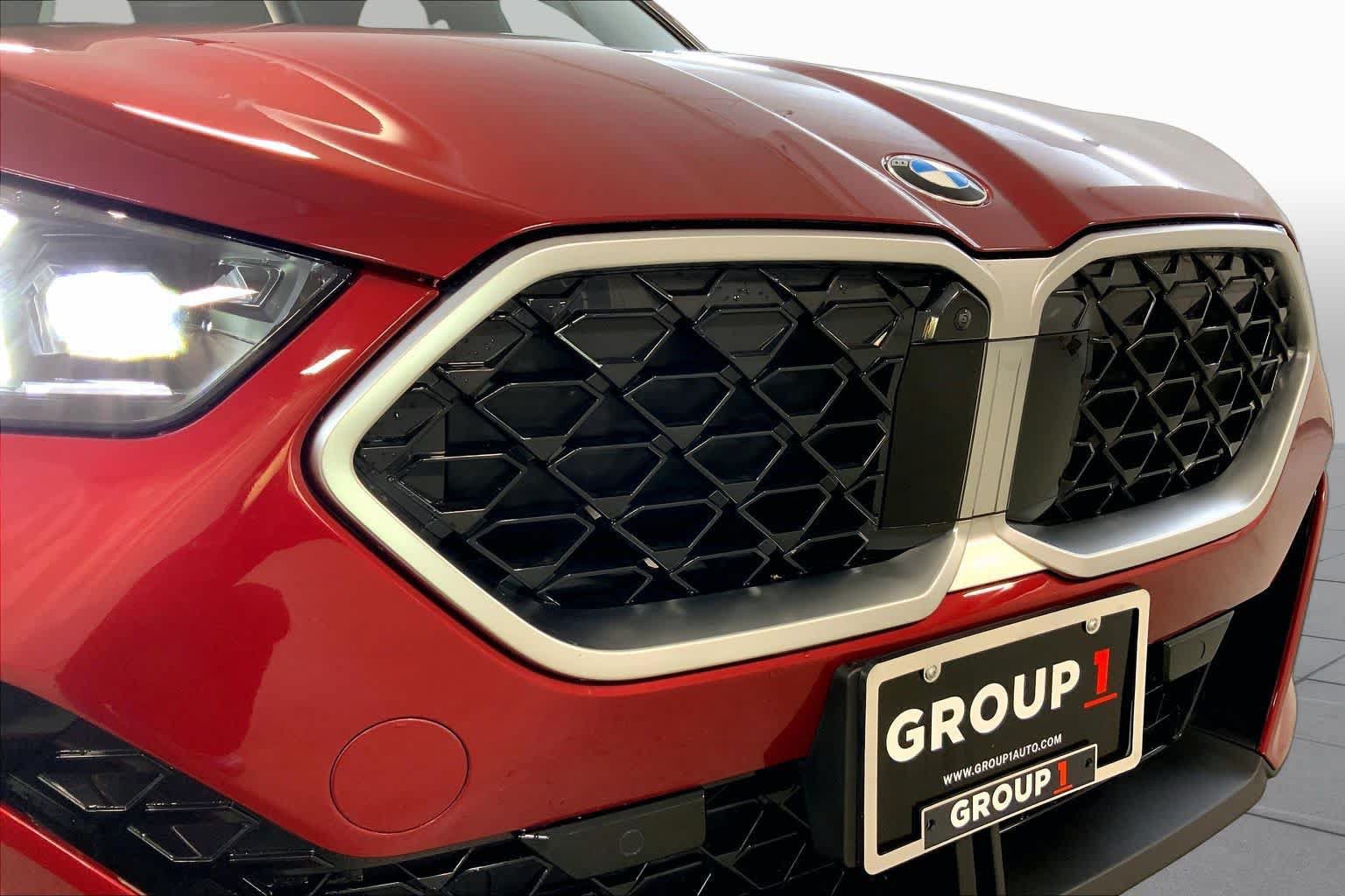 Used 2024 BMW X2 xDrive28i w/ Premium Package AWD/4WD image 32