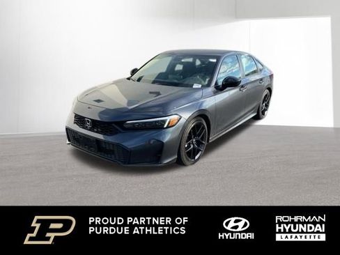 Used 2025 Honda Civic Sport image 1