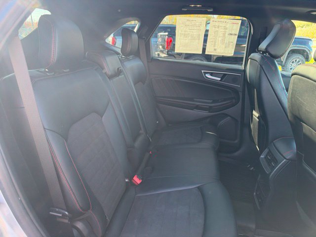 Used 2021 Ford Edge ST-Line AWD/4WD image 16