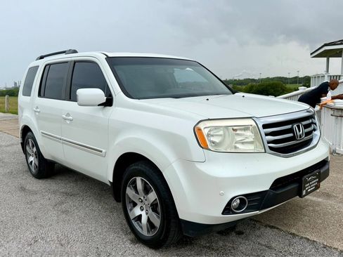 Used 2015 Honda Pilot Touring image 3