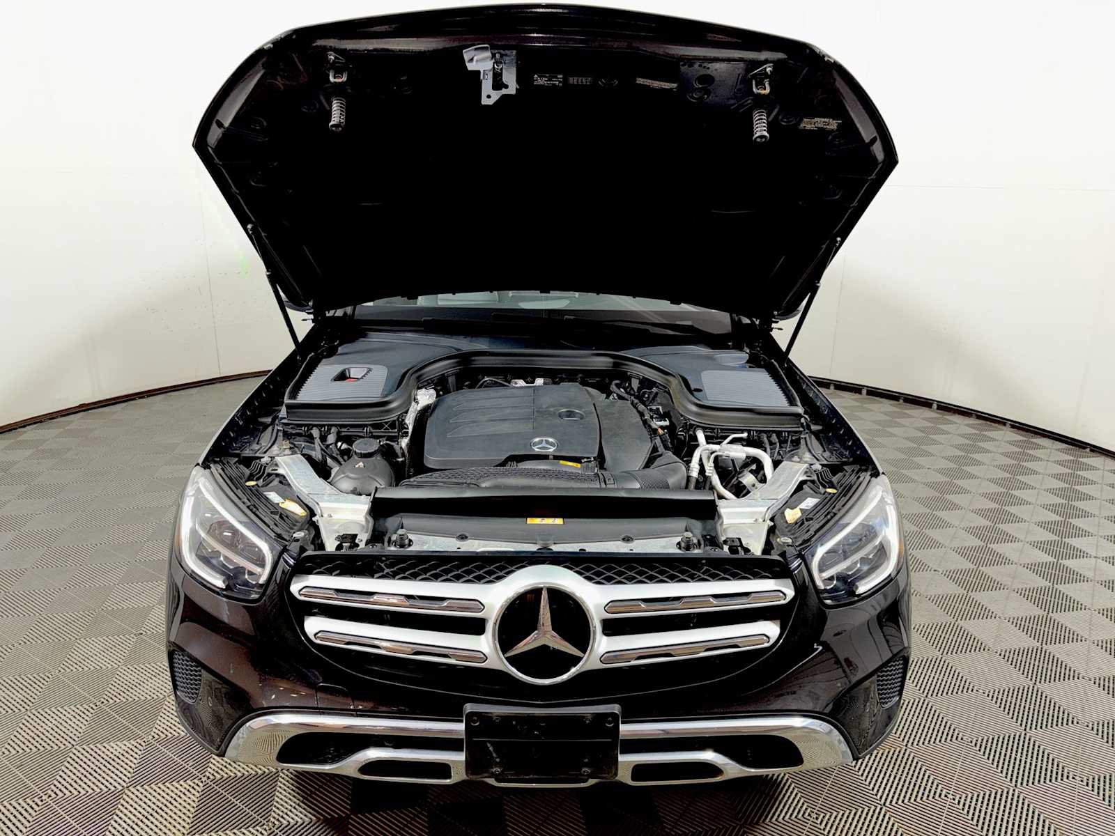 Used 2021 Mercedes-Benz GLC 300 4MATIC image 31
