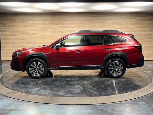Used 2025 Subaru Outback Touring image 16