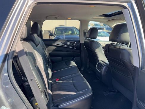 Used 2017 INFINITI QX60 Luxe w/ Premium Plus Package image 10