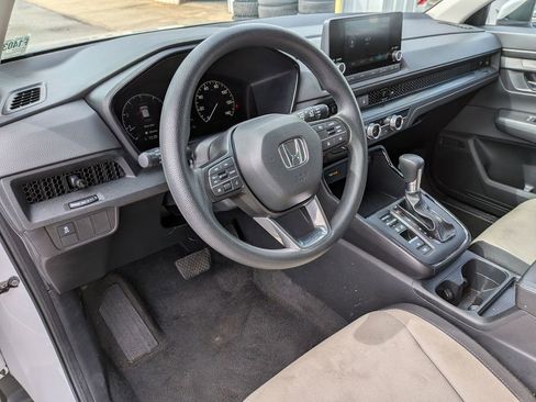 Used 2025 Honda CR-V LX image 13