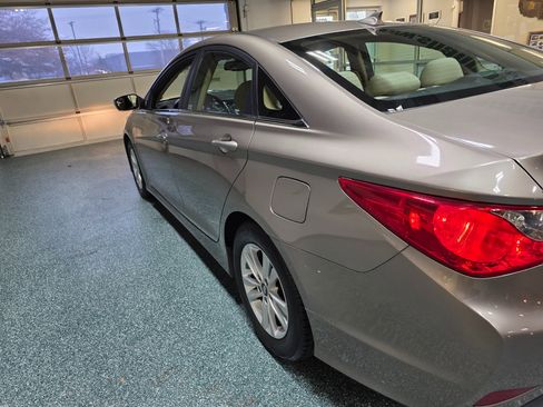 Used 2014 Hyundai Sonata GLS w/ Popular Equipment Group 2 image 10
