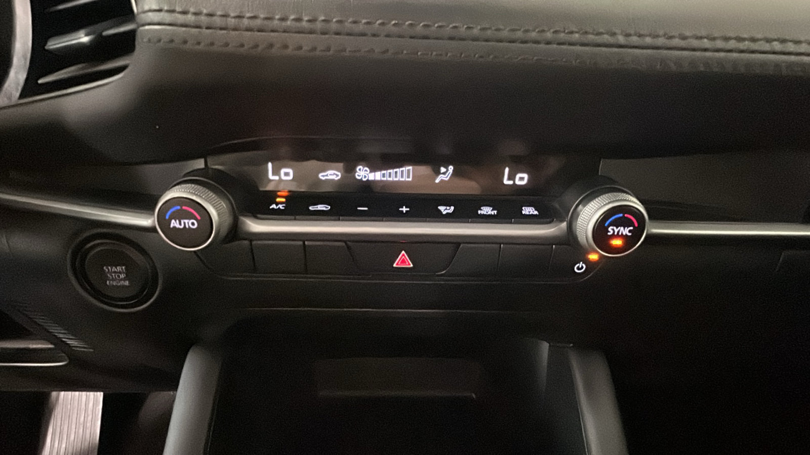 Used 2024 MAZDA MAZDA3 s FWD image 26