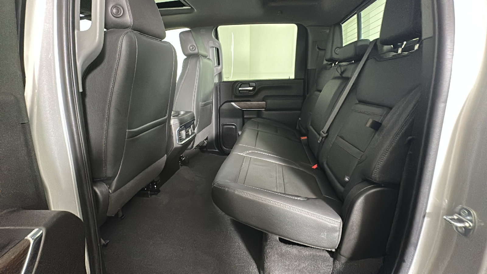 Used 2022 GMC Sierra 2500 Denali AWD/4WD image 32
