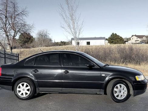 Used 1999 Volkswagen Passat GLS image 5