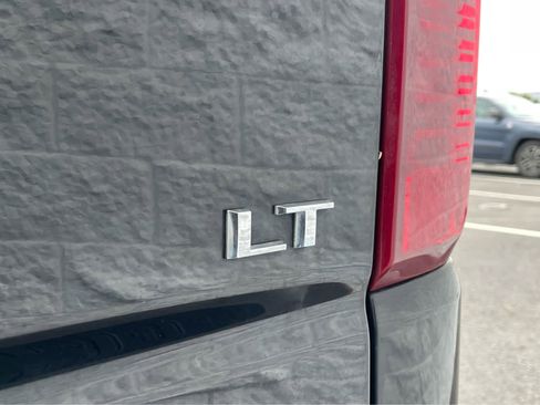 Used 2021 Chevrolet Silverado 1500 LT image 10