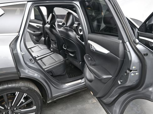 Used 2021 INFINITI QX50 Luxe w/ Appearance Package image 20