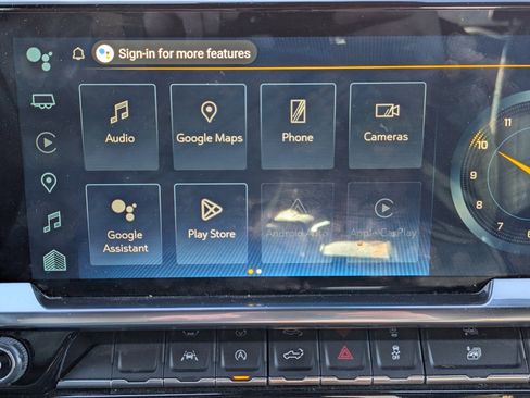 Used 2024 Chevrolet Silverado 1500 LT w/ Protection Package image 11