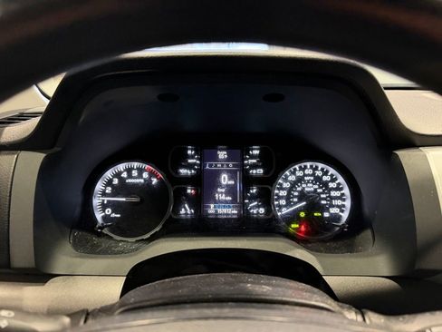 Used 2018 Toyota Tundra SR5 w/ TRD Off Road Package AWD/4WD image 13
