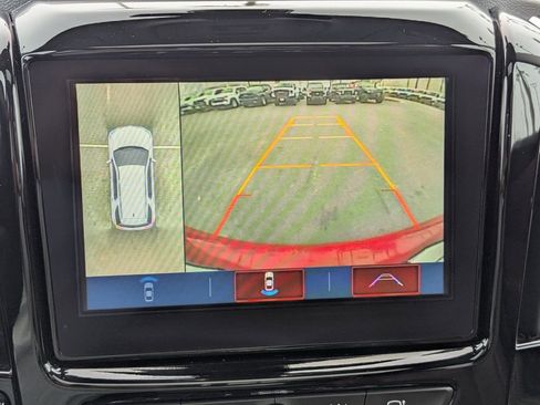 Used 2018 Chevrolet Traverse High Country image 25