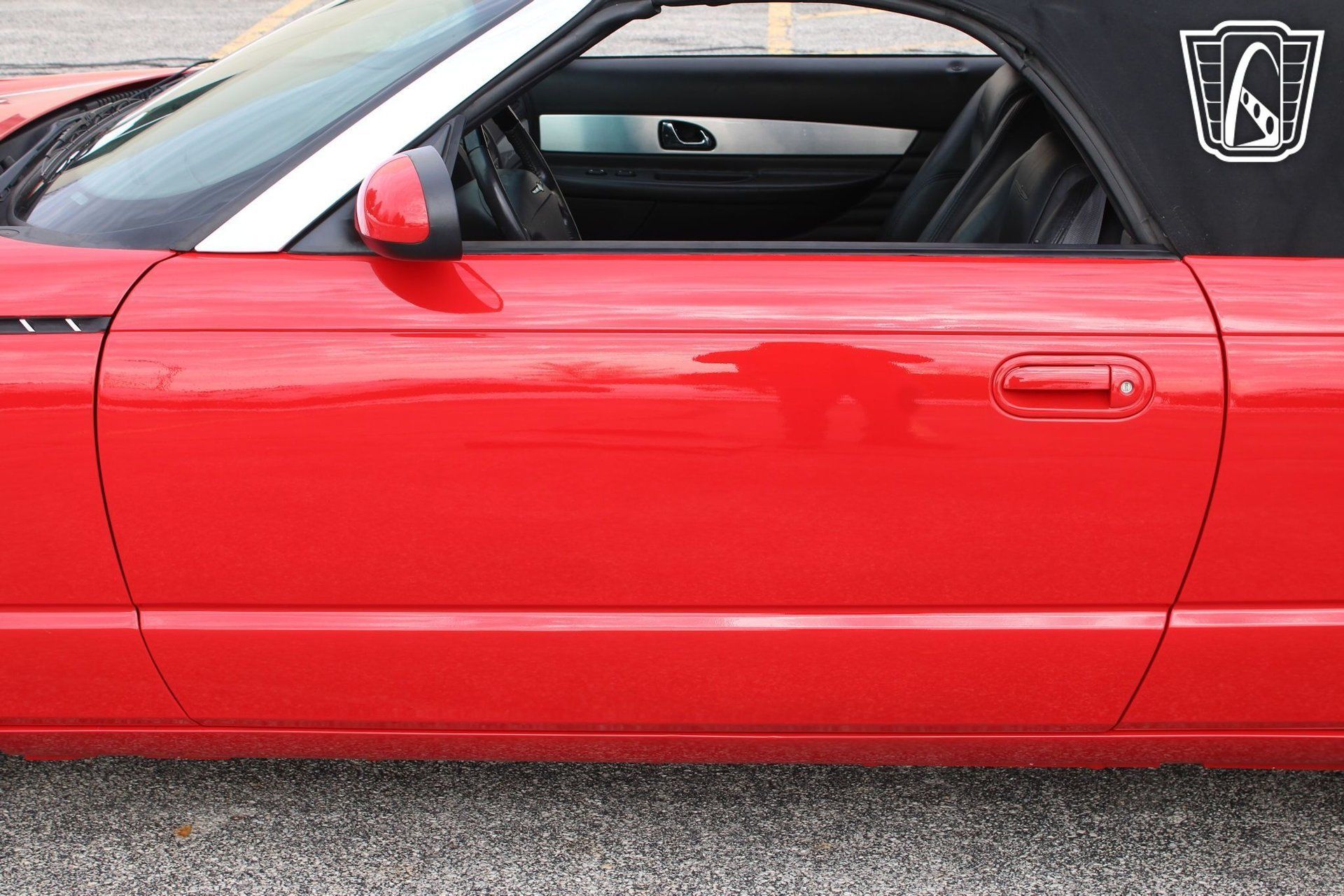 Used 2002 Ford Thunderbird RWD image 40
