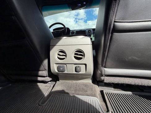 Used 2014 Ford F150 FX4 w/ Equipment Group 402A Luxury AWD/4WD image 19