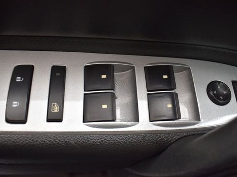 Used 2013 Chevrolet Silverado 2500 W/T AWD/4WD image 34