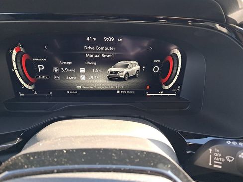 New 2026 Nissan Pathfinder Platinum AWD/4WD image 17