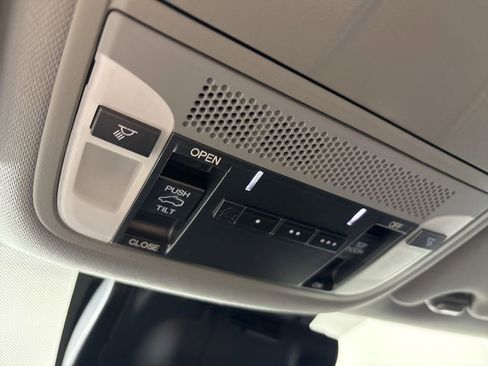 Used 2019 Acura MDX 3.5L image 23