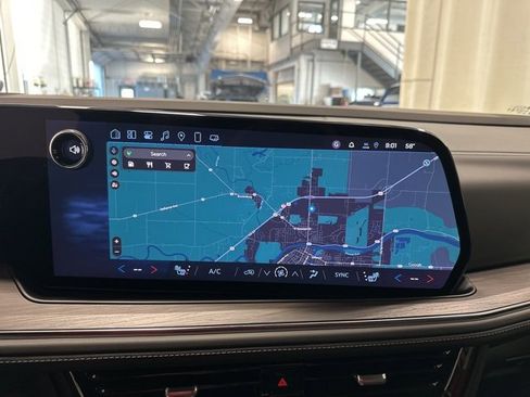 New 2025 Chevrolet Suburban LT w/ Comfort Package image 31