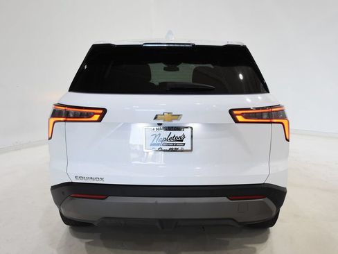 Used 2025 Chevrolet Equinox LT FWD image 5