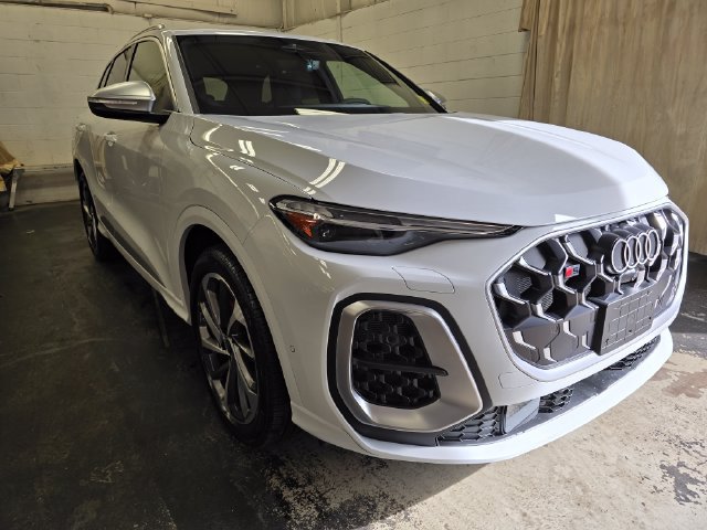 New 2026 Audi SQ5 Premium Plus AWD/4WD image 3
