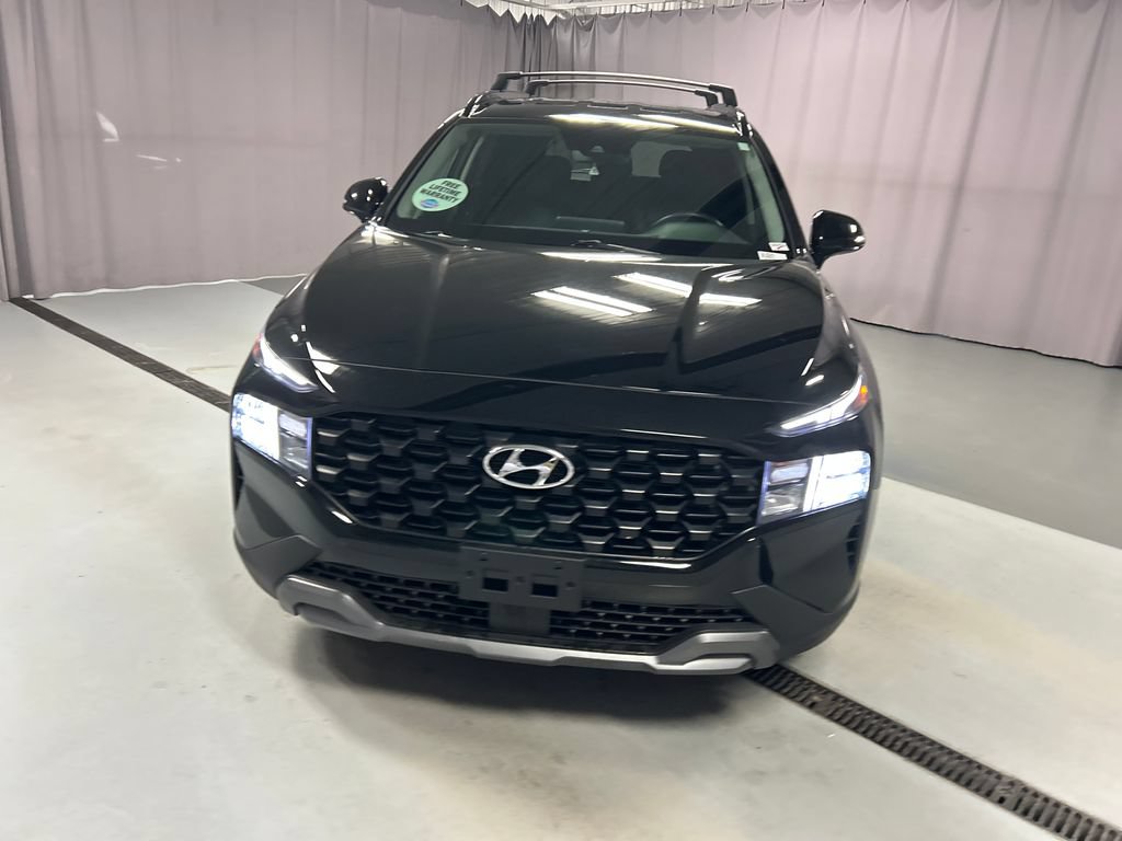 Used 2023 Hyundai Santa Fe XRT w/ Cargo Package FWD image 2