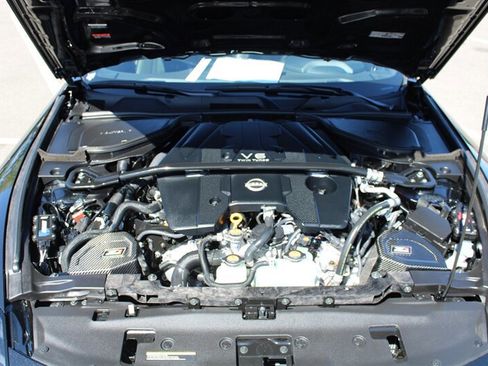 Used 2025 Nissan Z Performance w/ Floor Mat Package RWD image 20