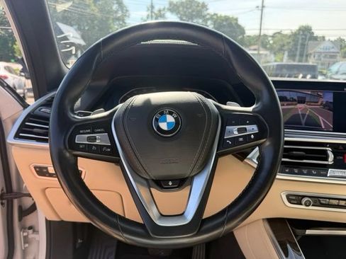 Used 2019 BMW X5 xDrive40i w/ Convenience Package AWD/4WD image 16