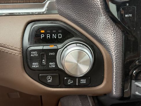 Used 2021 RAM 1500 Limited AWD/4WD image 23