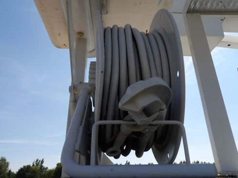 Used 2007 Ford F550 2WD Regular Cab Super Duty image 21