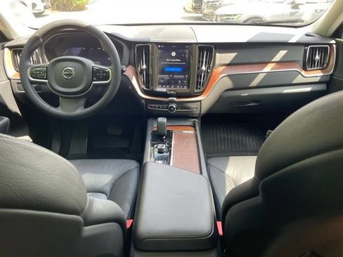 Certified 2023 Volvo XC60 B5 Plus w/ Climate Package AWD/4WD image 22