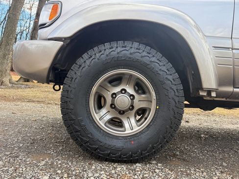 Used 1996 Lexus LX 450 4WD image 14