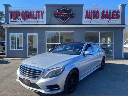 Used 2015 Mercedes-Benz S 550 S 550 4MATIC Sedan 4D image 1