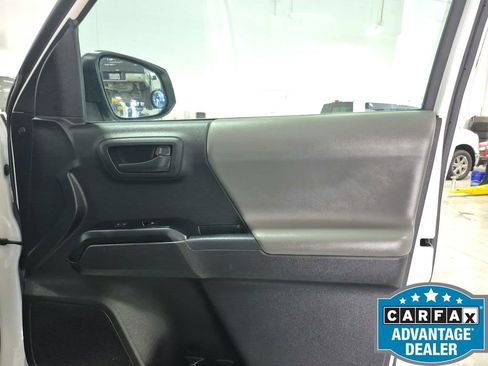 Used 2021 Toyota Tacoma SR RWD image 22