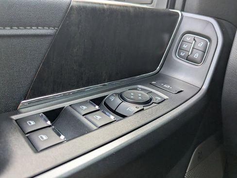 New 2025 Ford F250 Lariat w/ Lariat Ultimate Package image 27