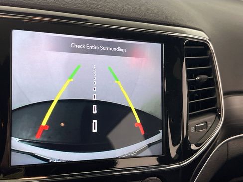 Used 2021 Jeep Grand Cherokee Limited w/ Quick Order Package 2GK 80th image 14