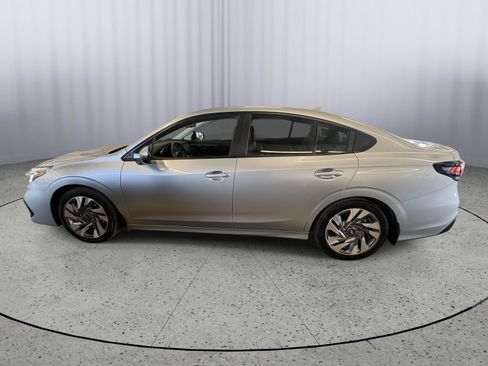 Used 2024 Subaru Legacy Limited AWD/4WD image 2