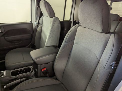 New 2026 Jeep Gladiator Sport image 12