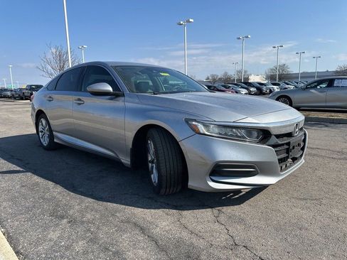 Used 2018 Honda Accord LX image 11