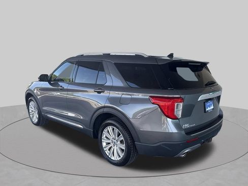 Used 2022 Ford Explorer Limited w/ Equipment Group 301A AWD/4WD image 4