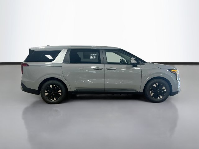 New 2027 Kia Carnival LXS FWD image 8