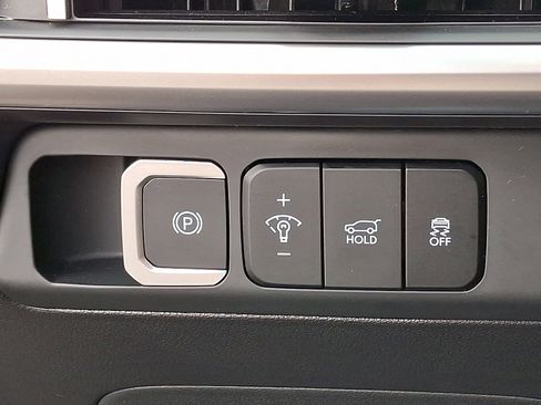 Used 2025 Hyundai Santa Fe SEL image 24