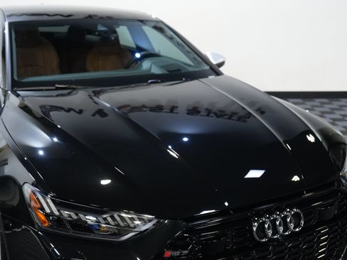 Used 2022 Audi RS 7 Sportback AWD/4WD image 12