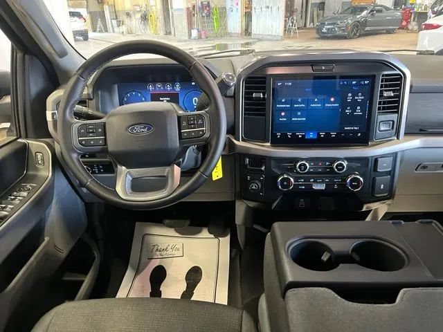 Used 2025 Ford F150 XLT w/ Equipment Group 301A Standard AWD/4WD image 17