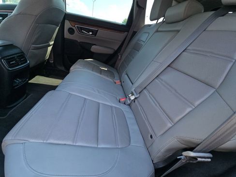 Used 2018 Honda CR-V Touring image 12