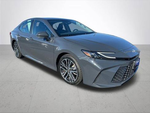 Certified 2025 Toyota Camry XLE image 6