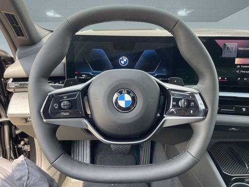 Used 2026 BMW 530i w/ Executive Package image 16