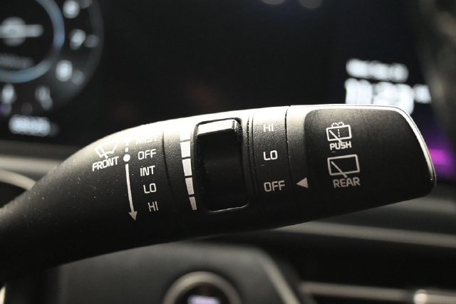 Used 2024 Kia Seltos EX FWD image 26